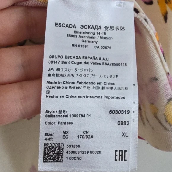 ESCADA | 100% Wool Sweater Floral Purple Cream Sz XL - Picture 5 of 6